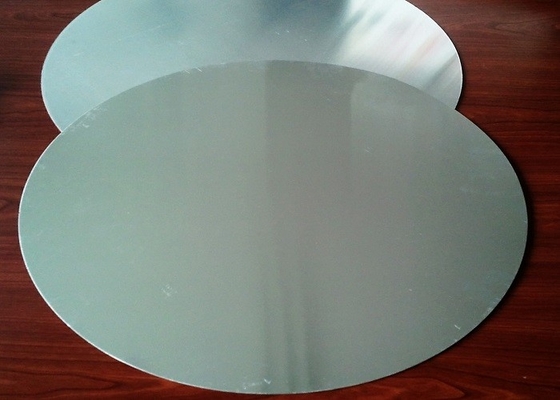 DC / CC 1070 Lingkaran Aluminium Gambar dalam Untuk reflektor lampu lalu lintas Dengan harga yang besar