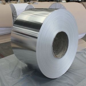 Prime Smooth Surface AA1050 AA1060 Koil Aluminium Dalam CC Dan CC Pilihan Bahan