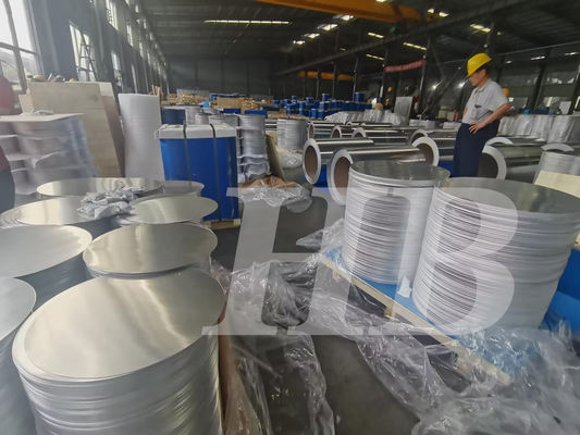 Aluminium Disc Lingkaran disesuaikan untuk berbagai aplikasi peralatan dapur dengan ketebalan mulai dari 0,3 sampai 6 milimeter