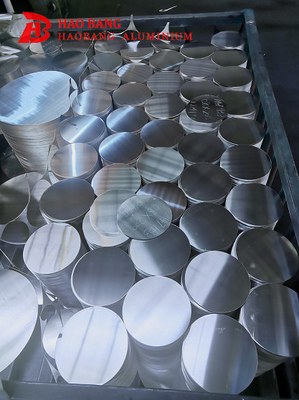 1050 1100 3003 Seri Lempeng Lingkaran Dekorasi Lembar Aluminium Panel Logam Untuk Pemasangan