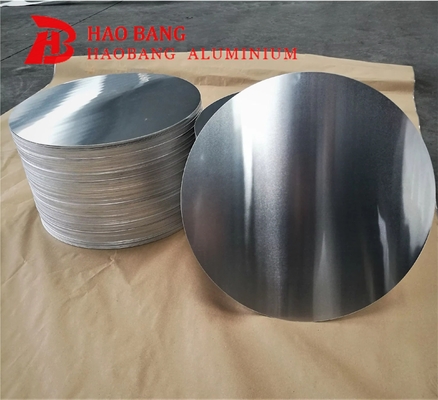 0.2-0.5mm ketebalan Aluminium Lingkaran 3004 Untuk peralatan dapur Dan pesanan ditempatkan langsung ke pabrik.