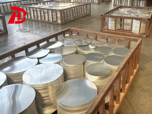 Berputar Baik Dan Menggambar Dalam Lingkaran Bulat Disc Aluminium Untuk Perlengkapan Masak, Tutup Lampu, Pencahayaan, Dekorasi