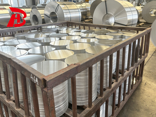Permukaan Lapisan B209 ASTM 3003 8011 1050 1100 1060 Lingkaran Disk Aluminium untuk Pan Non Stick