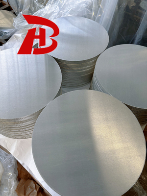 Proses Produksi Permukaan Lingkaran Aluminium halus Lempar Cermin Kinerja tarik Kuat Untuk Non Stick Cookware