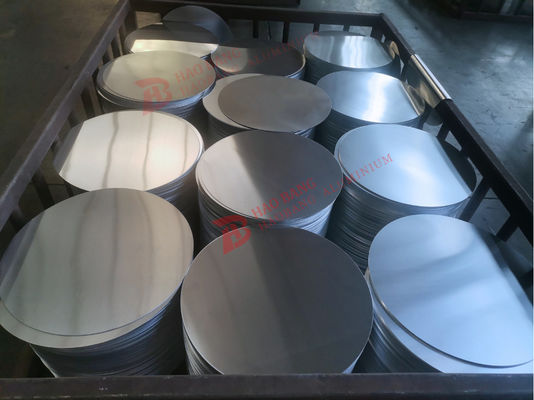 Aluminium Disc Lingkaran disesuaikan untuk berbagai aplikasi peralatan dapur dengan ketebalan mulai dari 0,3 sampai 6 milimeter