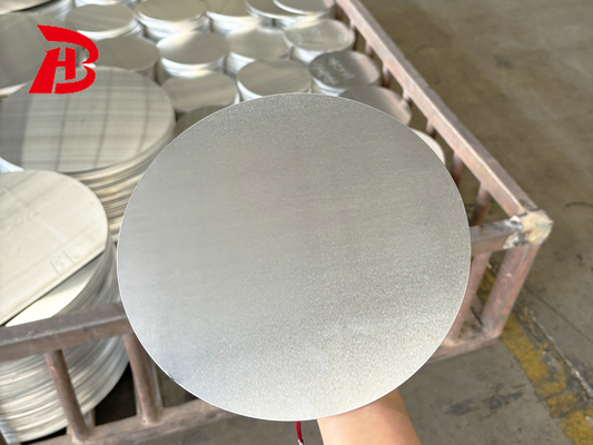 1050 1060 1070 1100 Alloy Bulat Lingkaran Aluminium Dengan Permukaan Tahan Korosi yang Kuat