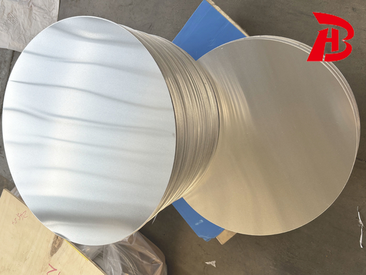 1050 1060 1070 1100 Alloy Bulat Lingkaran Aluminium Dengan Permukaan Tahan Korosi yang Kuat