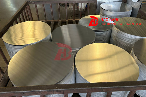 Disk logam aluminium serbaguna yang cocok untuk aplikasi otomotif dan aerospace dengan rasio kekuatan berat tinggi