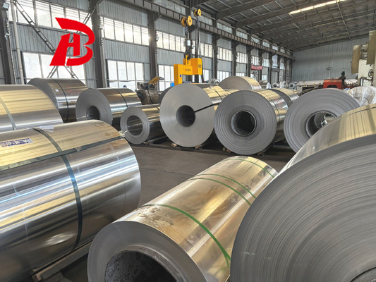 Pemesanan langsung Koil Aluminium Perak Utama Di Panci Dan Casserole