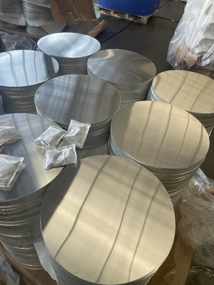 Bulat Aluminium Lingkaran / Disc 1100 Untuk Papan Tanda Reflektif Furnitur Jalan Dan Peralatan Ukuran Custom