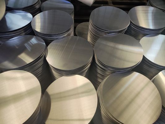 Cakram Aluminium Kerataan Tinggi Permukaan Halus Paduan 1050 1060 3003, Tebal 0,3–6Mm, Kosong Aluminium Ukuran Khusus untuk Penutup Lampu & Pot
