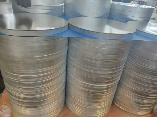 Lingkaran Aluminium Perak Tahan Karat 1080/1100 0.3-6.0MM untuk Perlengkapan Dekorasi