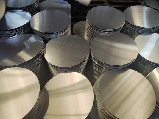Permukaan halus Akhir Aluminium Disk Potong Ke Ukuran Diameter 100mm-1200mm wajar