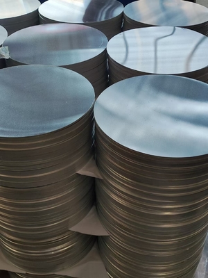1050 1060 1070 1100 Aluminium Circle Disc Dengan Permukaan Yang Baik Dan Bahan Cc Dc