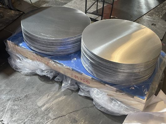 Lingkaran Aluminium 1060 1100 Seri Warna Alami Tebal 0.3-6.0MM Ulet untuk Aplikasi Dekoratif