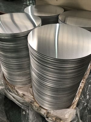 Lembar aluminium bulat bergelombang - Bahan baku peralatan dapur dan peralatan masak - Kisaran ketebalan: 80 - 1100mm - Kisaran ketebalan lengkap