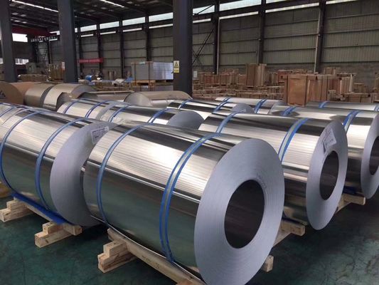 Customized 0.3-6mm tebal Koil Aluminium untuk peralatan dapur dengan transportasi laut yang kokoh