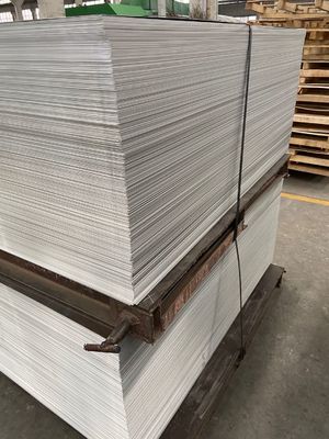 Pelat Aluminium Tebal 0.3-6mm yang Disesuaikan untuk Peralatan Dapur Kelas Atas dengan Perlindungan Profesional
