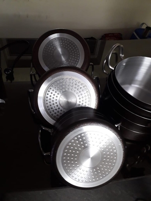 Aluminium Ring Kualitas Tinggi Perawatan Permukaan Warna Perak Untuk Perkakas Masak