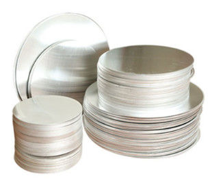 Potongan bulat aluminium khusus untuk peralatan dapur, panjang 80-1100mm, ketebalan 0,5-6mm. Efek pembentukan peregangan yang luar biasa.