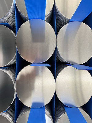 Aluminium Discs Circles customizable for various kitchenware applications with thickness ranging from 0.3 to 6 millimeters