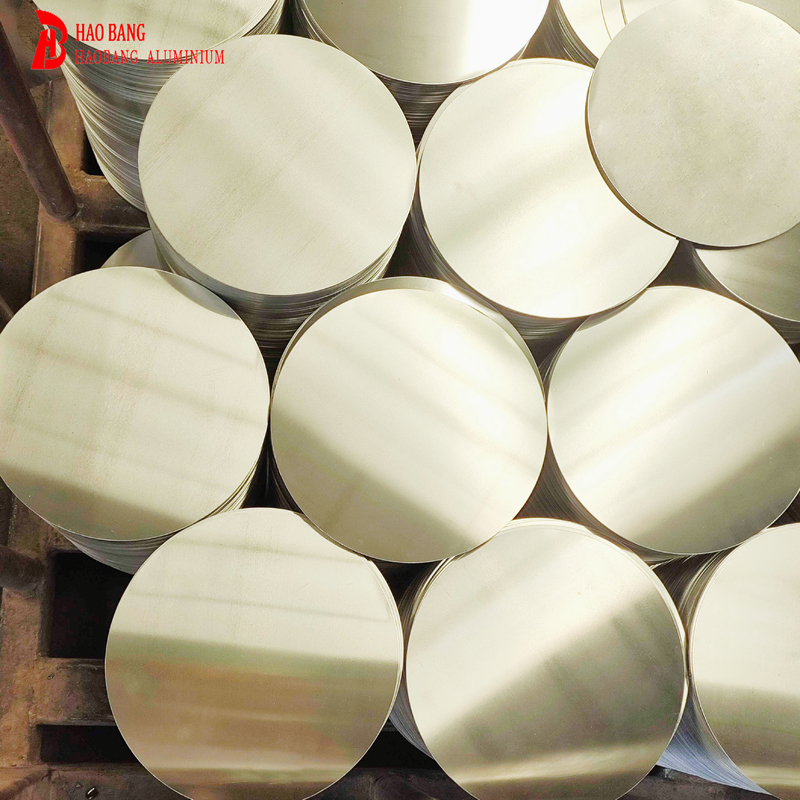 1000 seri 88-1500 diameter permukaan halus Aluminium Piring Bulat untuk peralatan masak dan teknik