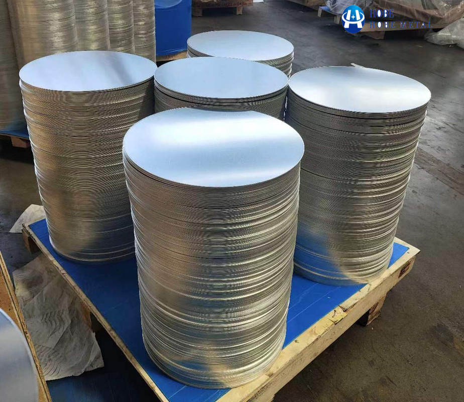 1050 1060 1070 1100 3003 8011 Hot/Cold Rolling Aluminium Circle Untuk Perkakas Masak Sejak 1999