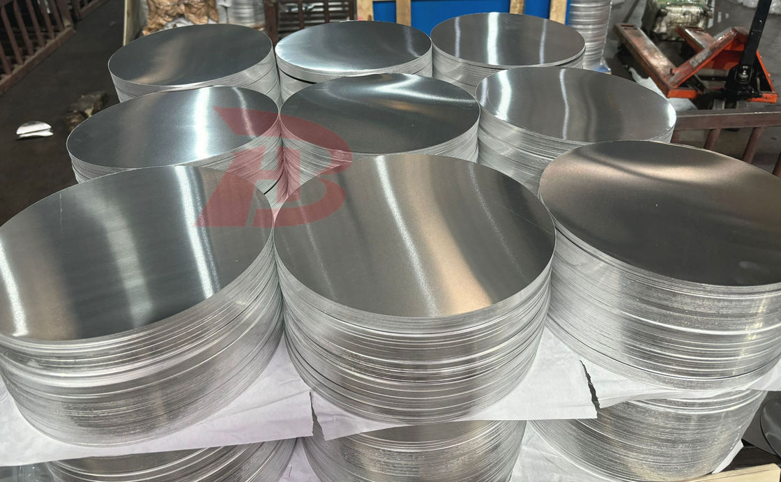 Smooth Surface High Flatness Aluminum Disc 1050 1060 3003 Alloy, 0.3–6mm Thick, Custom Size Aluminum Blank for Lamp Cover & Pots
