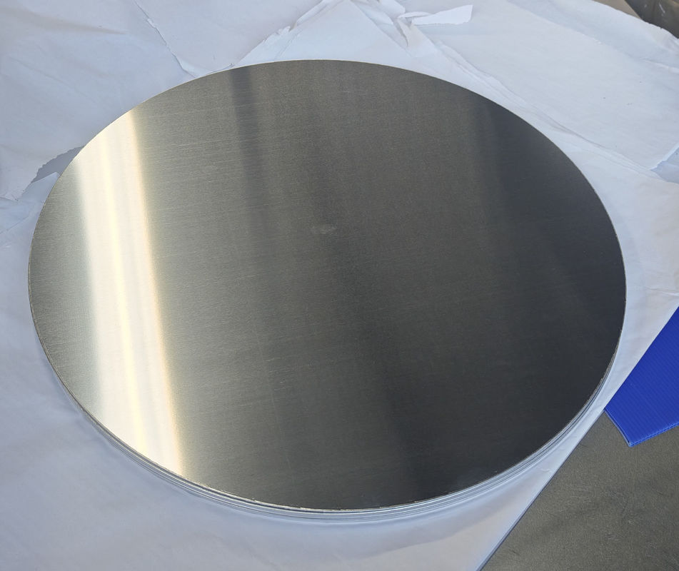 Cakram Aluminium Kerataan Tinggi Permukaan Halus Paduan 1050 1060 3003, Tebal 0,3–6Mm, Kosong Aluminium Ukuran Khusus untuk Penutup Lampu & Pot