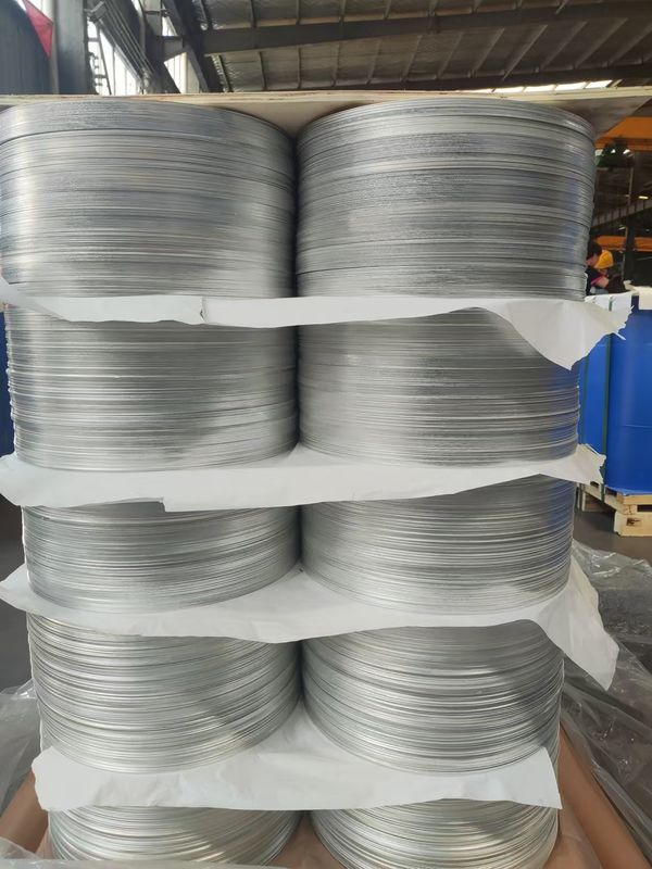 Cakram Aluminium Kerataan Tinggi Permukaan Halus Paduan 1050 1060 3003, Tebal 0,3–6Mm, Kosong Aluminium Ukuran Khusus untuk Penutup Lampu & Pot