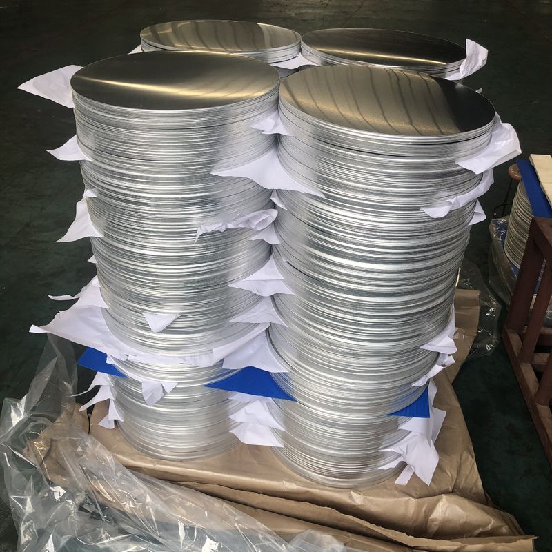 Lingkaran Aluminium Perak Tahan Karat 1080/1100 0.3-6.0MM untuk Perlengkapan Dekorasi