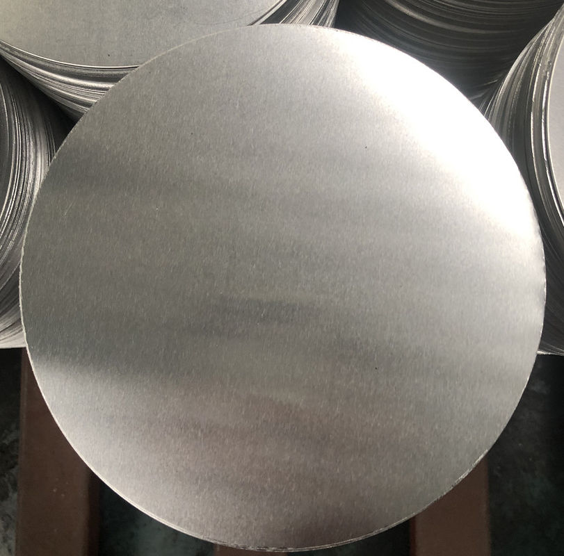 Silver Smooth-Finish 1060 Alloy Aluminium Circle 0.3-6.0MM Ketebalan untuk pencahayaan dekoratif dan peralatan masak
