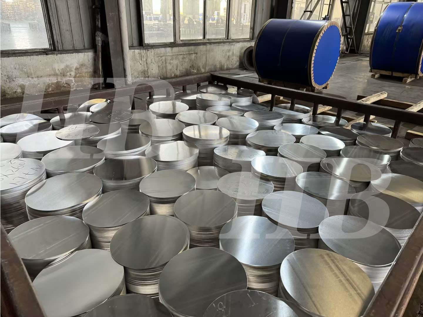 Lingkaran Aluminium 1050 Cookware murni H14 1/4 Paduan Padat Polos Permukaan Permukaan